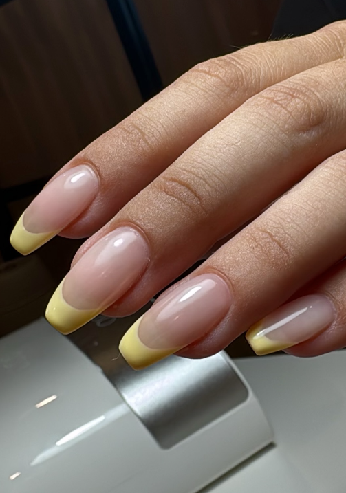 Golden Hour Tips Nail